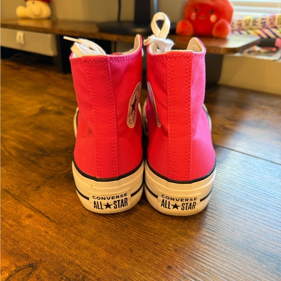 Converse Chuck Taylor Platform Sneakers - Picture 5 of 9